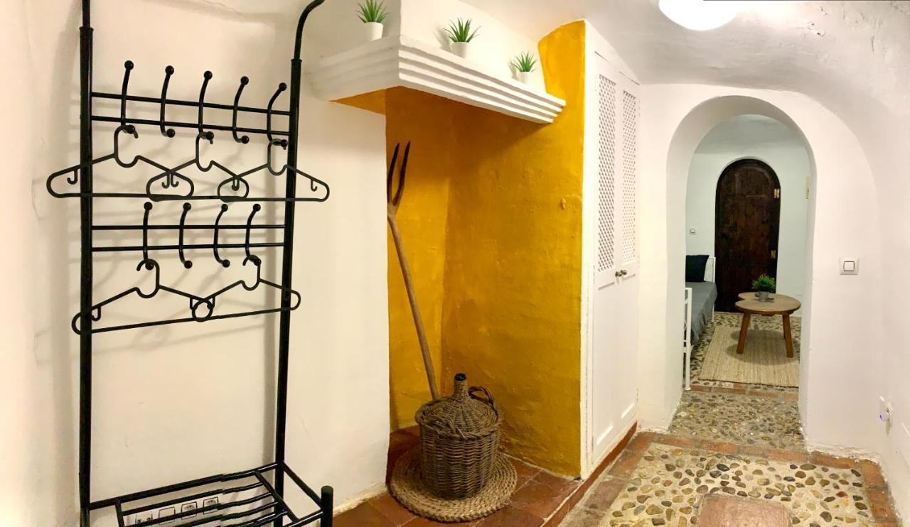 Casa Cueva Castillo Perales de Tajuna エクステリア 写真
